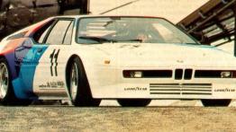 BMW M1 - widok z przodu