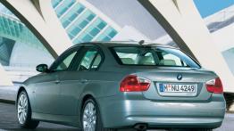 BMW Seria 3 E90 - widok z tyłu