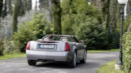 Cadillac XLR - widok z tyłu