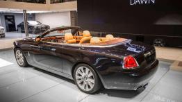 Rolls-Royce Dawn - luksusowy jacht zacumował