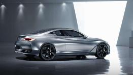 Infiniti Q60 z silnikami Mercedesa już za rok?