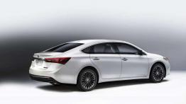 Toyota Avalon - odświeżona wersja debiutuje w Chicago