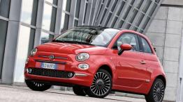 Fiat 500 po face-liftingu, czyli 1800 drobnych zmian