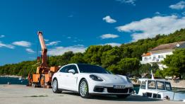 Porsche Panamera II Sport Turismo 4.0 V8 Diesel 422KM 310kW 2017-2019