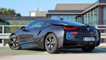 BMW i8 Coupe