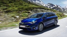 Toyota Avensis III Wagon Facelifting 2015 1.8 Valvematic 147KM 108kW 2015-2018