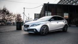 Volvo V40 II Cross Country D4 177KM 130kW 2012-2015