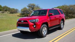 Toyota 4Runner V Facelifting (2014) - widok z przodu