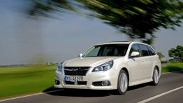 Subaru Legacy V Kombi Facelifting 2.5i 173KM 127kW 2013-2015