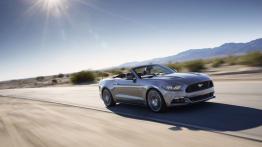 Ford Mustang VI Cabrio (2015) - widok z przodu