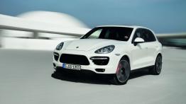 Porsche Cayenne III Turbo S - widok z przodu