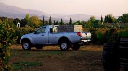 Mitsubishi L200 IV Club Cab