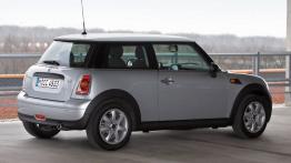 Mini One II Hatchback Facelifting 1.6 98KM 72kW 2010-2012