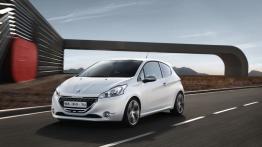 Peugeot 208 GTi - widok z przodu