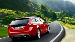 Volvo V60 R-Design - widok z tyłu