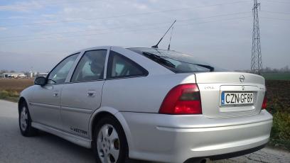 Opel Vectra B Hatchback