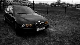 BMW Seria 5 E39 Touring 525 i 192KM 141kW 2001-2004