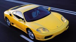 Ferrari 360 Modena - prawy bok