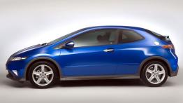 Honda Civic Type-S - lewy bok