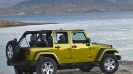 Jeep Wrangler III Unlimited 3.8 V6 Rock-Trac 199KM 146kW 2009-2010