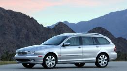 Jaguar X-type Sportwagon - widok z przodu