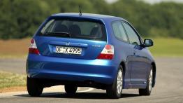 Honda Civic VII - widok z tyłu