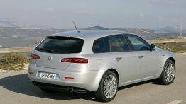 Alfa Romeo 159 Sportwagon 1.9 JTDM 16v 150KM 110kW 2006-2010