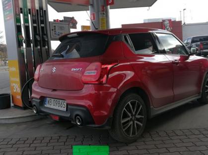 #Suzuki #Swift #Sport #CircleK #tankowanie