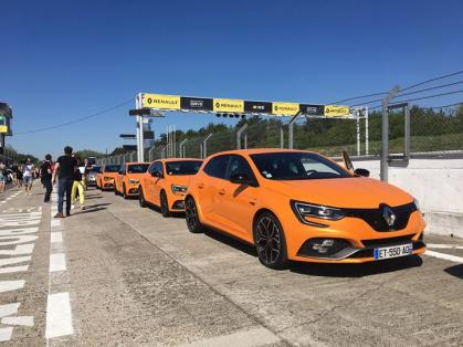 #renault #renaultaport #cliocup #megane #meganers #torpoznan #poznan #trackday