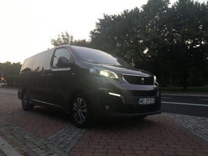 #peugeot #travller #familycar #lomgvehicle #test