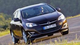 Opel Astra z nowym i oszczędnym silnikiem Diesla