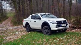 Mitsubishi L200 – samochód, który niczego nie udaje. Bo NIE MUSI!