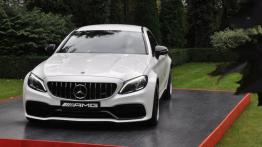 Mercedes-AMG i dwa przepisy na coupe – czterodrzwiowe AMG GT i łobuz klasy średniej