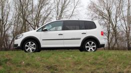 Volkswagen Cross Touran 2.0 TDI - pomieszanie z poplątaniem