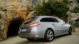 Peugeot 508 SW Facelifting BlueHDi - galeria redakcyjna - widok z tyłu