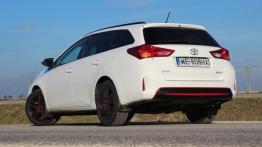 Toyota Auris II Touring Sports - galeria redakcyjna (2) - widok z tyłu