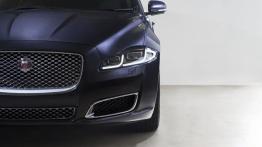 Jaguar XJ Autobiography (X351 Facelifting) 2016 - lewy przedni reflektor - włączony