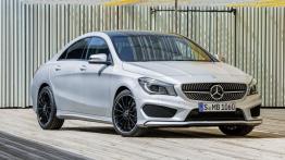 Mercedes CLA C117 Coupe 1.6 180 BlueEFFICIENCY Edition 122KM 90kW 2013-2016