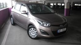 Hyundai i20 Hatchback 5d Facelifting 1.2 DOHC 85KM - galeria redakcyjna - widok z przodu