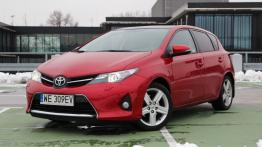 Toyota Auris II Hatchback 5d D-4D 90 90KM 66kW od 2013