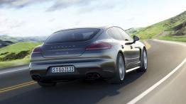 Porsche Panamera 4S Facelifting (2013) - widok z tyłu