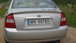 Kia Cerato Sedan 1.6 i 16V 105KM 77kW od 2004