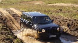 Jeep Patriot SUV 2.4 DOHC 16v 170KM 125kW 2007-2010