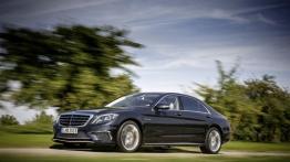 Mercedes Klasa S W222 Limuzyna wersja długa 400 333KM 245kW 2015-2017