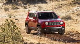 Jeep Renegade Latitude (2015) - widok z przodu