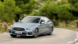 Infiniti Q50 Hybrid (2014) - widok z przodu