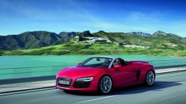 Audi R8 V10 Spyder Facelifting - lewy bok