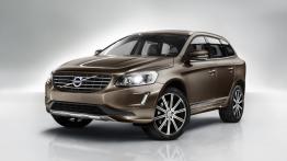 Volvo XC60 Facelifting (2014) - przód - reflektory włączone