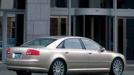 Audi A8 D3 Long 3.0 V6 TDI 233KM 171kW 2005-2010