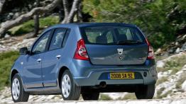 Dacia Sandero I Hatchback 5d 1.2 16v 75KM 55kW od 2011